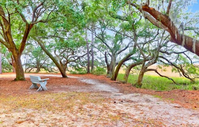 3 beds, 2 baths, 1,394 sqft, $2,850, Unit Daniel Ellis