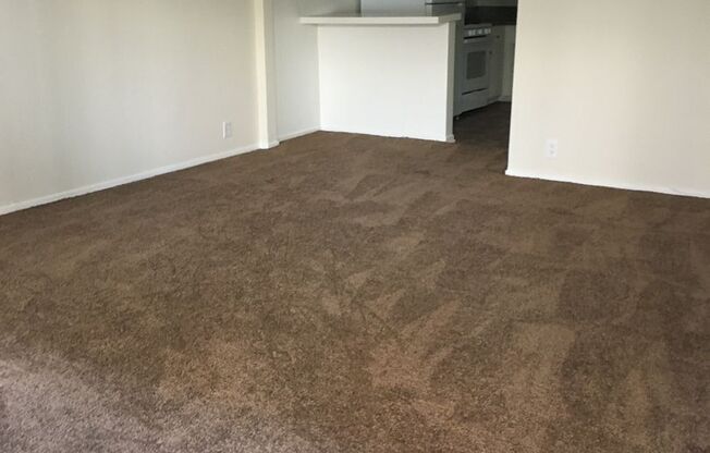Studio, 1 bath, $1,425, Unit 26