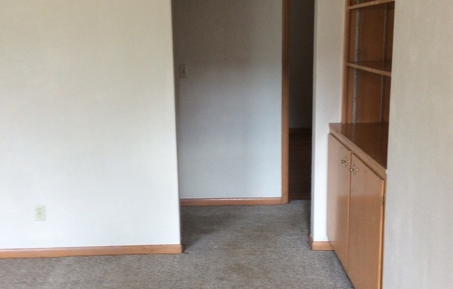 1624 EASTMORELAND