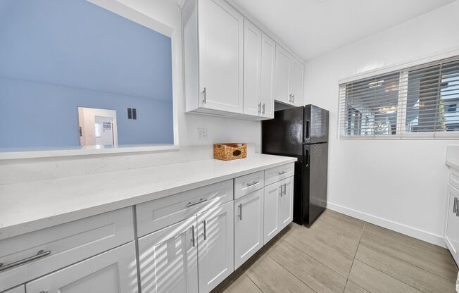 2 beds, 2 baths, $2,800, Unit 017#201
