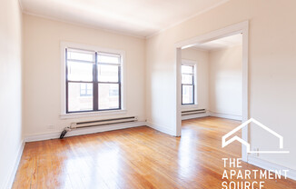 819 W Waveland Ave A