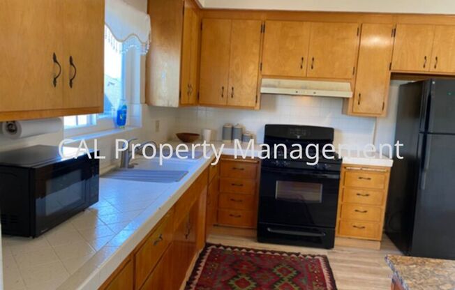 2 beds, 1 bath, $3,095, Unit Apt A