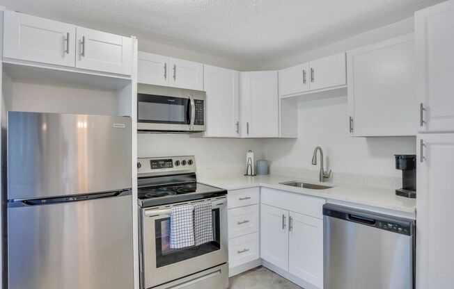 2 beds, 1 bath, $1,850, Unit Unit 2 (B)