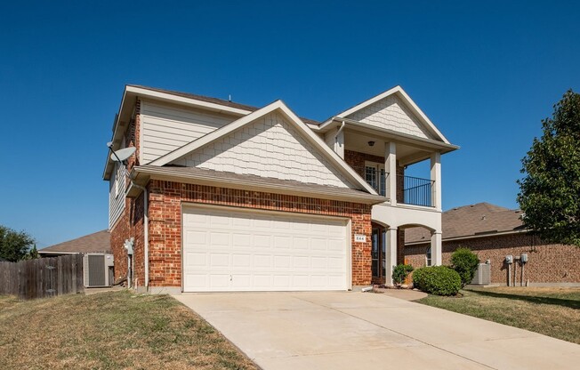 Awesome House! **Burleson** Available 11/1/2024- Coming SOON