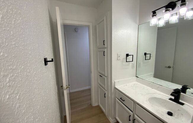 3 beds, 2 baths, 1,203 sqft, $1,950, Unit 11639B
