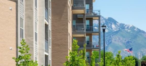 Arcadia Apartment Homes