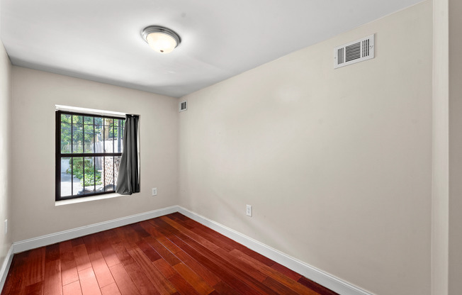 476 ALT JEFFERSON AVE