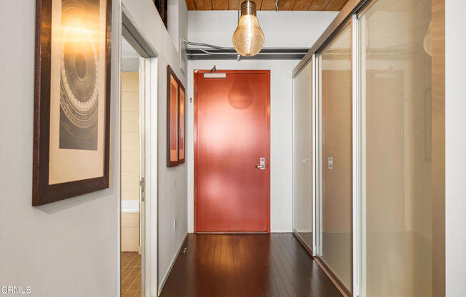 1 bed, 1 bath, 950 sqft, $3,700, Unit 427