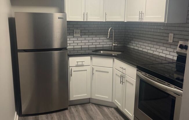 1 bed, 1 bath, 800 sqft, $1,400, Unit 202