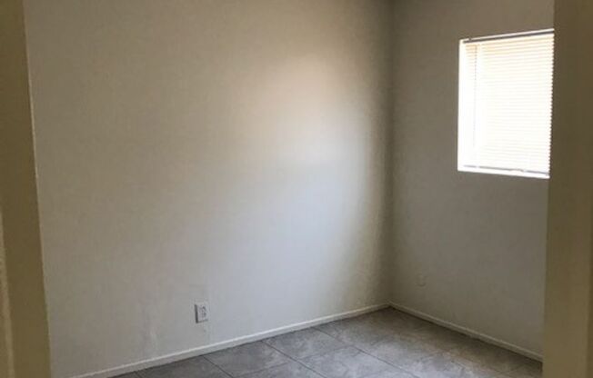 2 beds, 1 bath, $2,550, Unit #3