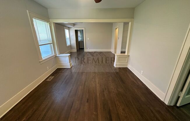 5435 Lydia Ave, Kansas City, MO 64110 :: Rent: $1270 :: Deposit: $1270 :: 2 Bedroom :: 1 Full bathroom