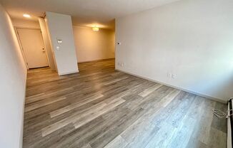 2 beds, 1 bath, $1,295, Unit 116