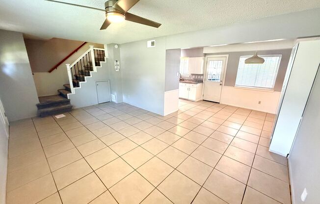 125 E SILVER SANDS DR