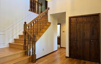 4 beds, 2.5 baths, $4,500