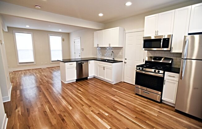 3230-3238 N. CLARK