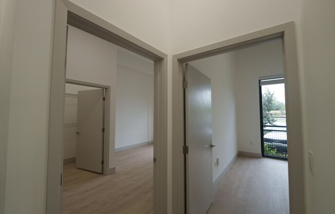 3 beds, 2 baths, 1,348 sqft, $2,622, Unit 114