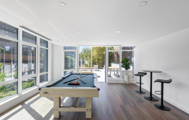 Studio, 1 bath, $2,995, Unit 5E
