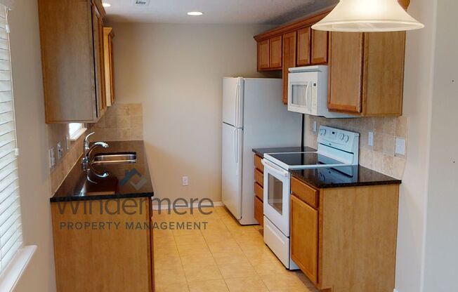 2 beds, 1 bath, $1,700