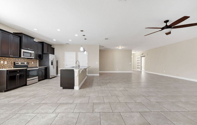 4512 LINWOOD TRCE LN