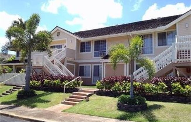 Great 2bd/1.5ba unit with 2 parking stalls at Villages at Waipio!