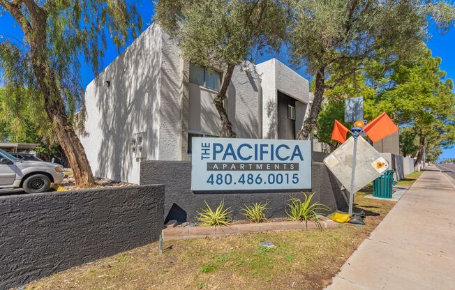 2 beds, 2 baths, 950 sqft, $1,350, Unit 118