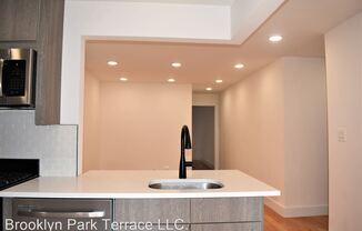 90-92 East 18th Street