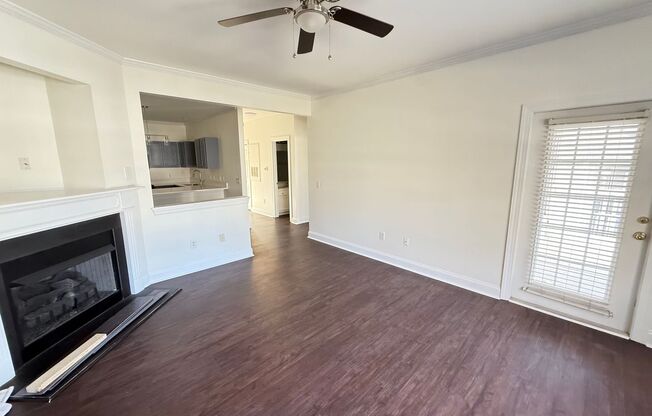 Renovated Cornelius Condo | Two Covered Balconies | Walk to Downtown & Antiquity | Lake Norman Area