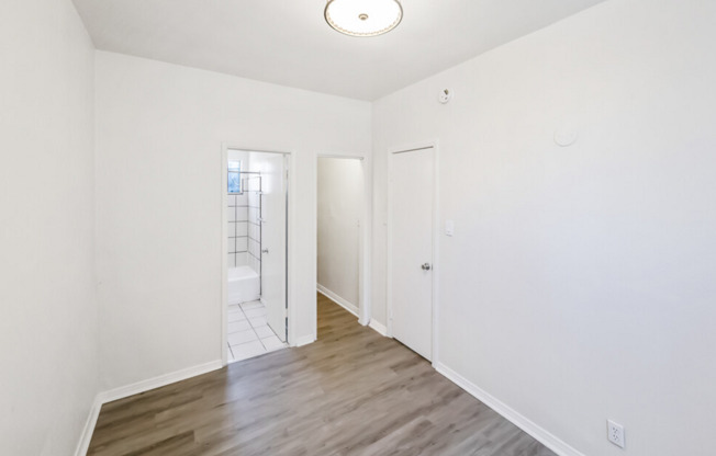1104 Cherry Ave