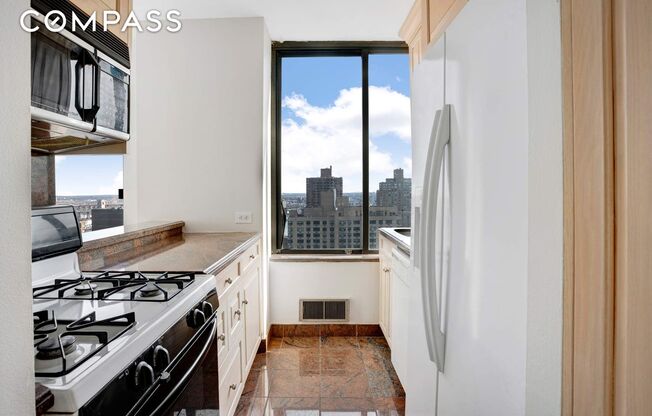 300 East 93rd St. 23E