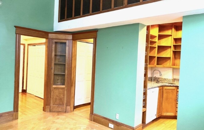 1 bed, 1 bath, 800 sqft, $2,250, Unit 1