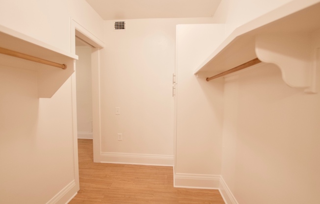 Studio, 1 bath, 426 sqft, $1,175