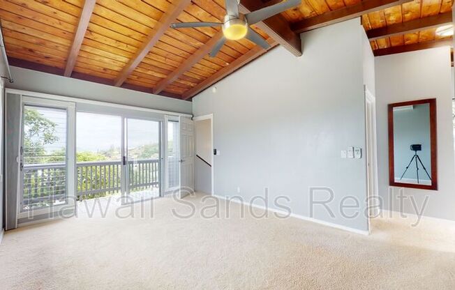 44 119 MIKIOLA DR