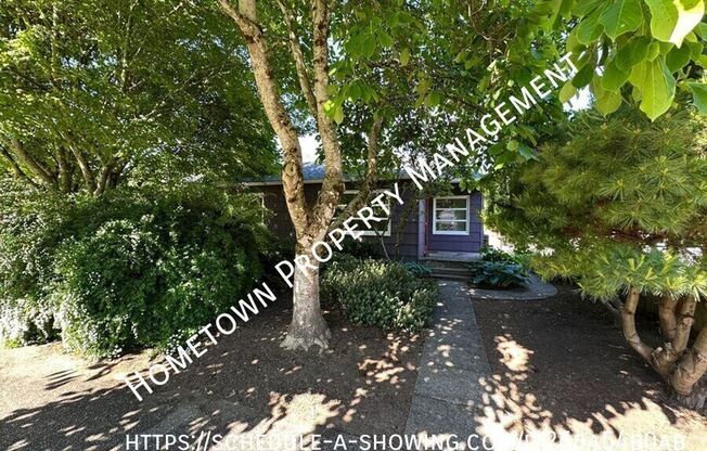 1613 GARRISON ST NE