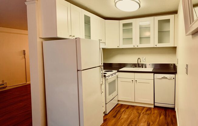 1 bed, 1 bath, 750 sqft, $1,850, Unit 203