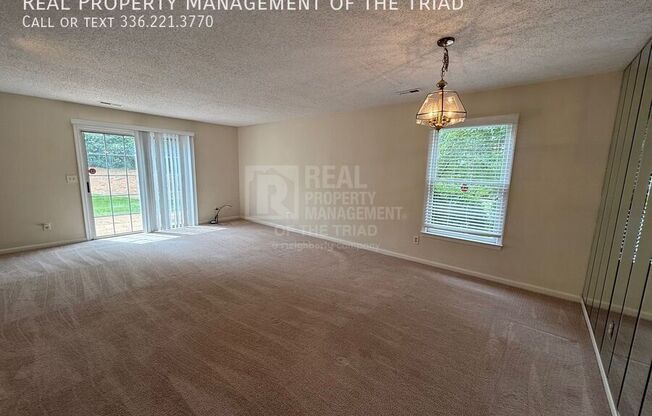 1100 YELLOWBELL PL