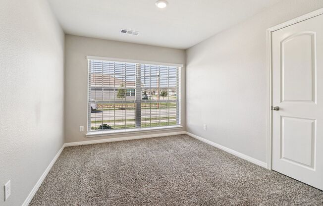 4 beds, 2 baths, 1,924 sqft, $2,245, Unit 3900 Calvary Ct