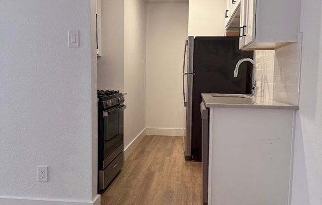 2 beds, 1 bath, 750 sqft, $1,500, Unit K704 - 307 - 105