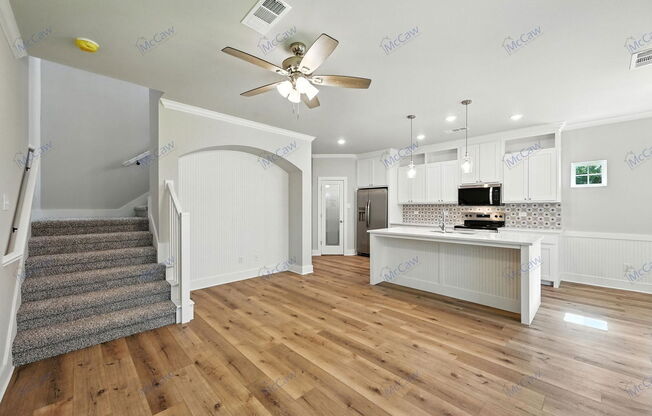 112 MARKET ST