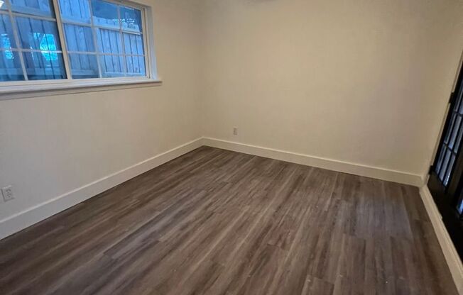 Cool home in East Austin - Don't Miss this one - Perfect for Roommates!