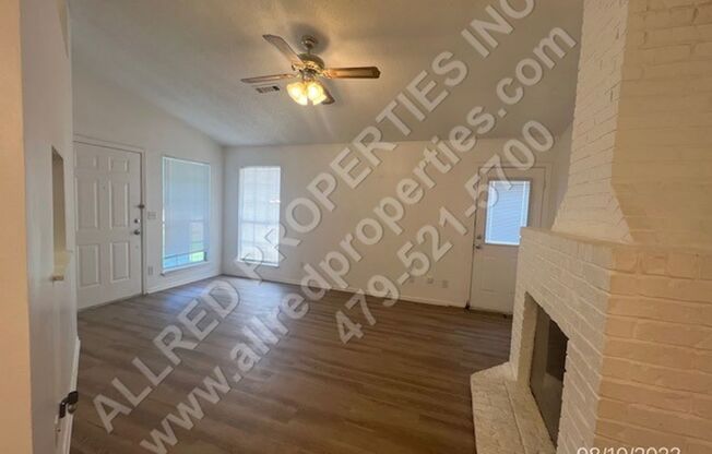 2 beds, 1.5 baths, $1,295