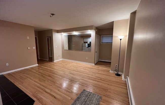 372 DORCHESTER