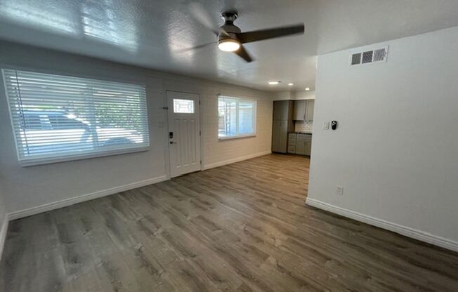 3132 N. 67th Place