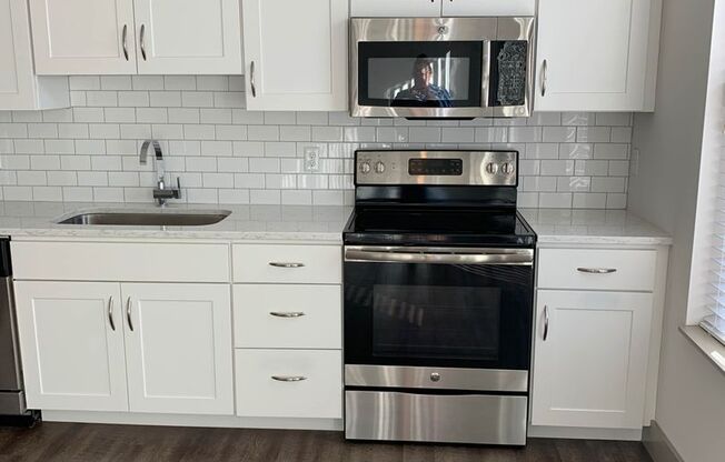 1 bed, 1 bath, 615 sqft, $1,495, Unit 3240-204