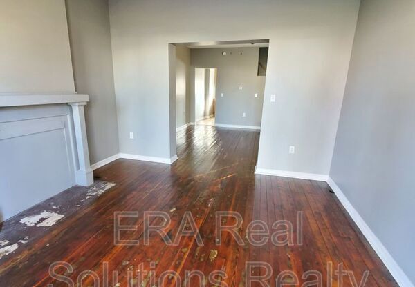 266 W PARK AVE