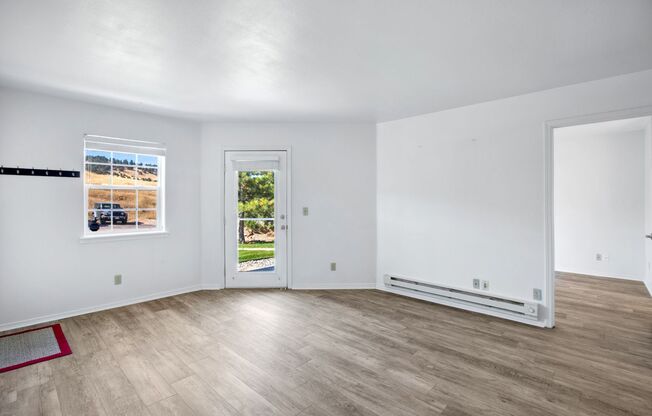 Beautiful Ground Floor Burro Ranch Condo!