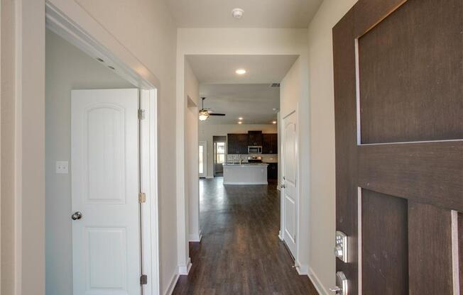717 BRIDLE CRK DR