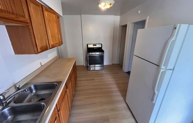 1431 - 1433 South Richards St