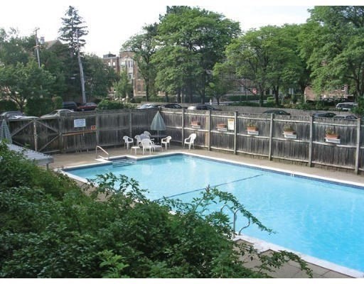 1 bed, 1 bath, 733 sqft, $2,750, Unit 214