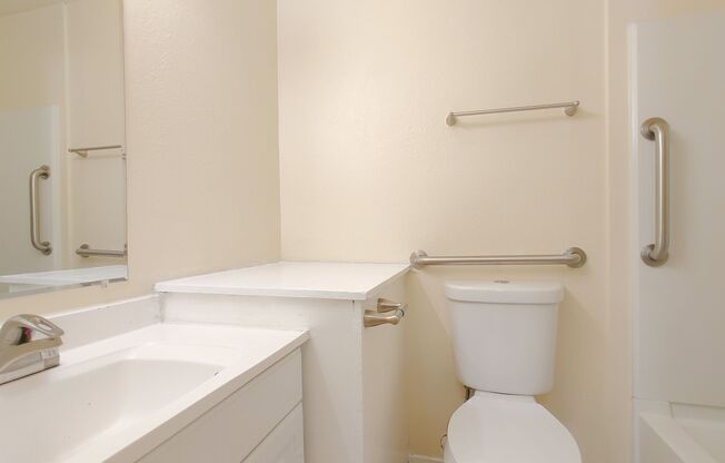 1 bed, 1 bath, 485 sqft, $795, Unit I118