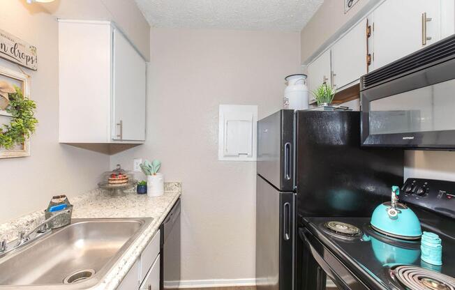 1 bed, 1 bath, 485 sqft, $1,014